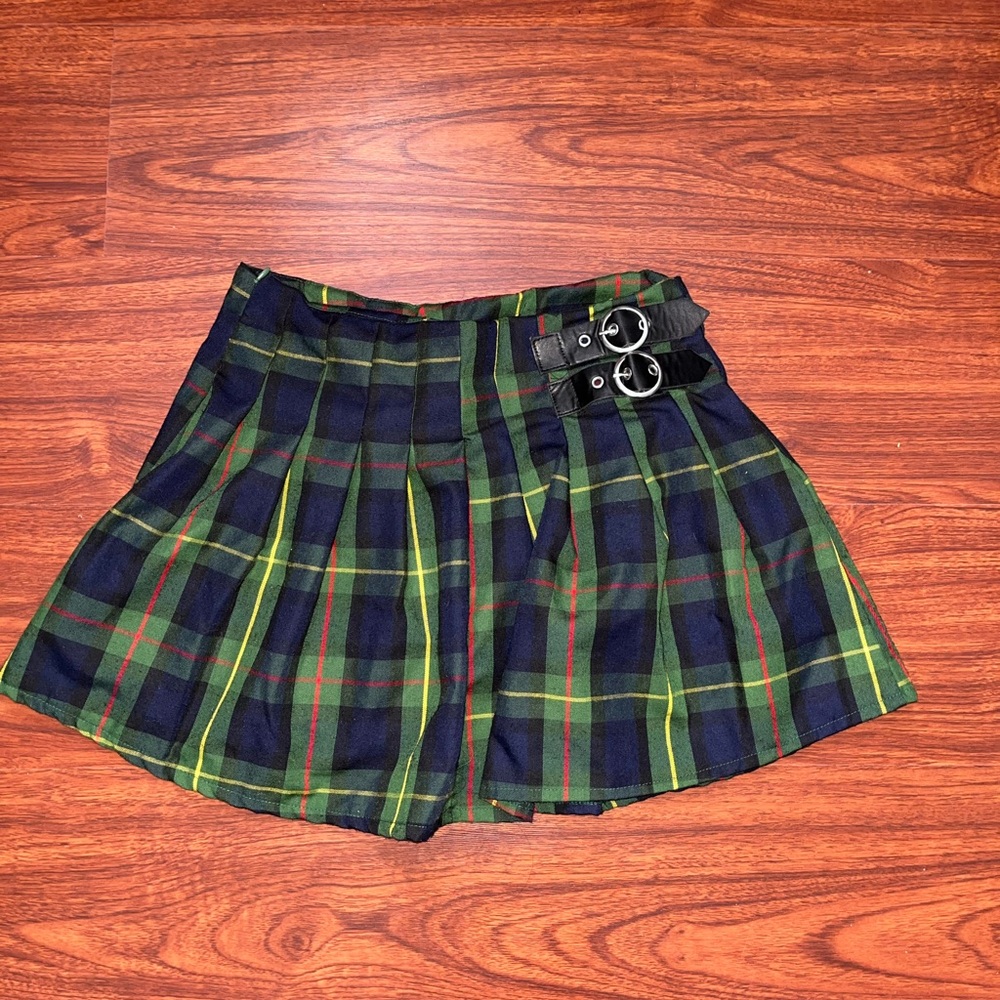 Plaid Pleated Skirt with Buckle Detail
